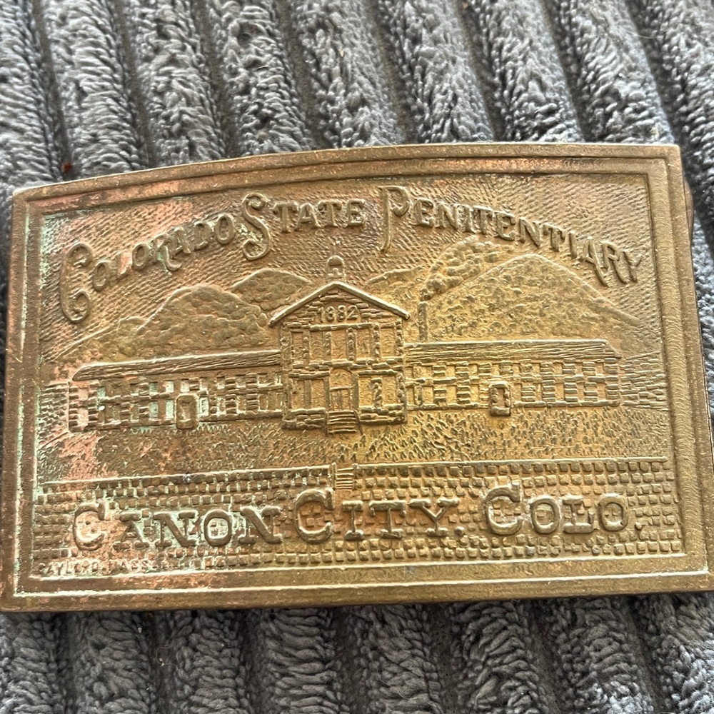 Colorado State Penitentiary Souvenir Plaque - Copper Tone